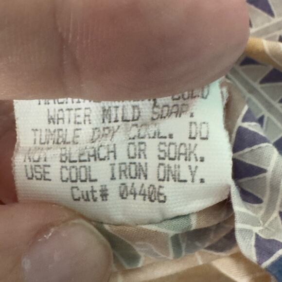 Vintage Harley Davidson XL Hawaiian Sleeveless Womens Button Up Collared Top - Picture 7 of 8